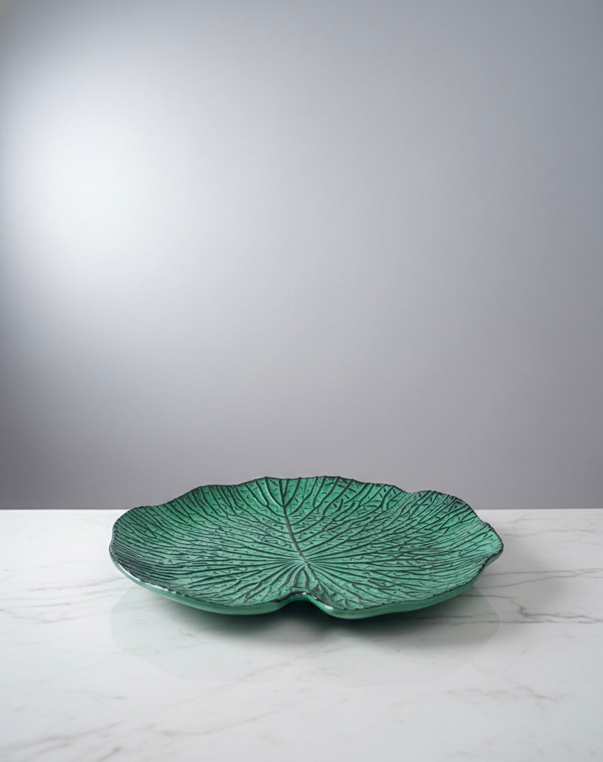 Leaf Melamine Serving Platter – Durable Plastic Botanical Tray for Outdoor Dining, Luau Parties, and Garden Decor