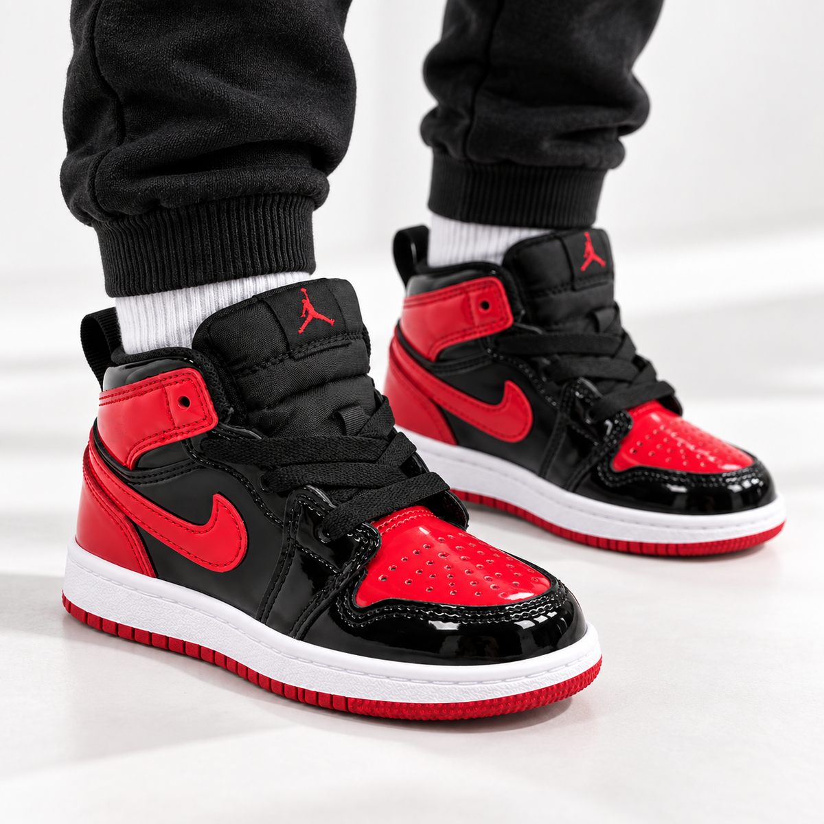 Air Jordan 1 Retro High GT Kids Sneakers – Black/Red Mirror | AQ2665-063