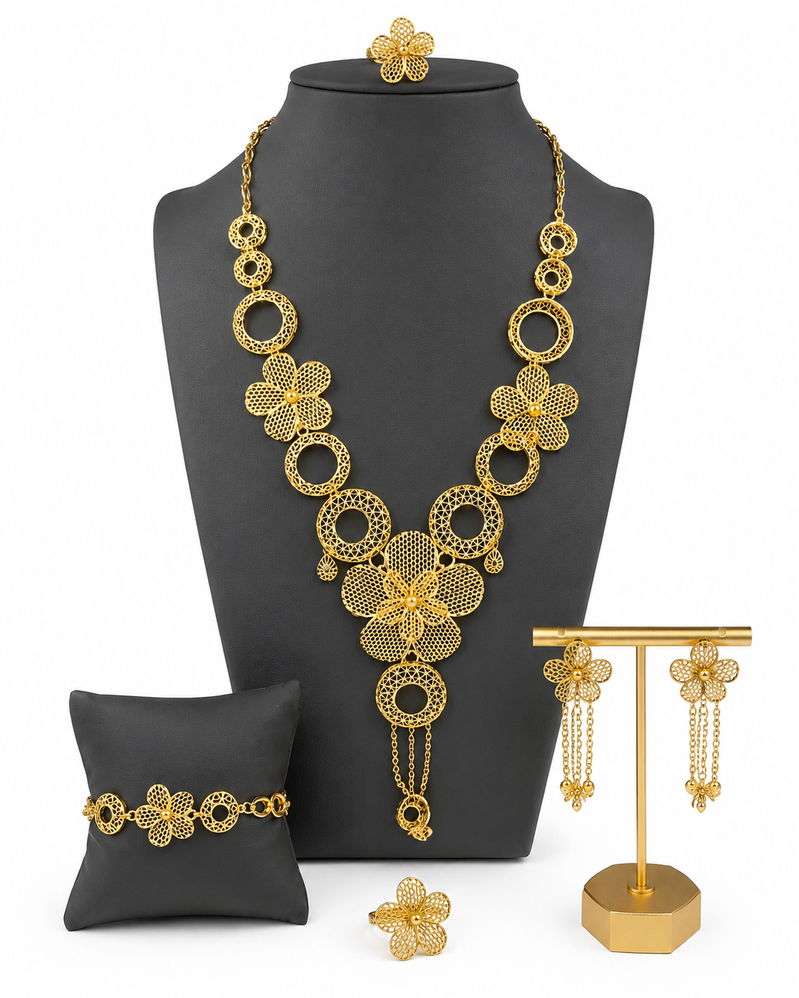 Gold Floral Filigree 4-Piece Jewelry Set – Necklace, Earrings, Bracelet & Ringy