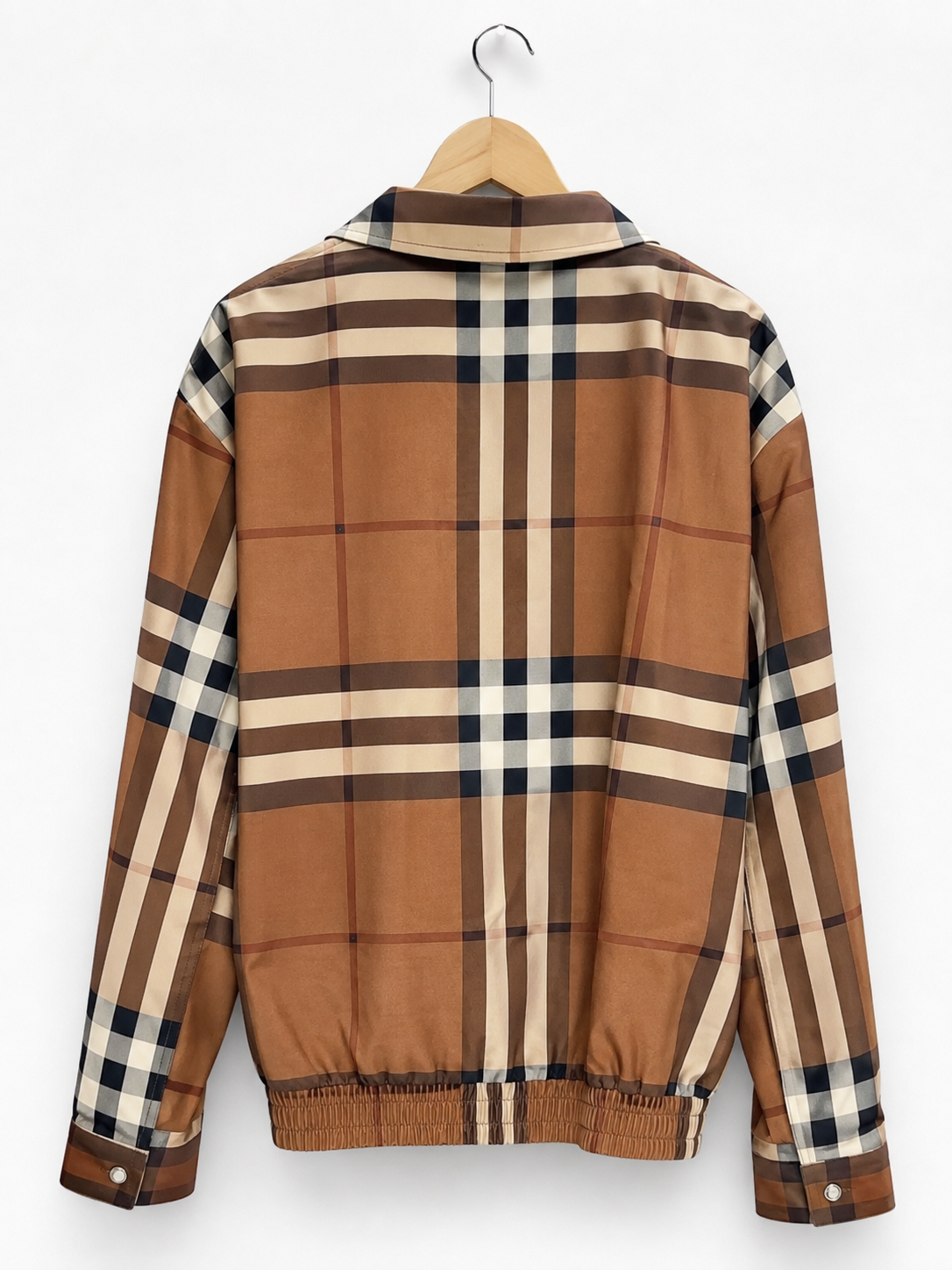 Women’s Plaid Cropped Zip-Up Jacket with Statement Pockets